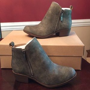 🆕 Girls Lucky ☘️ Brand Ankle Boots